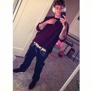 Meet your Posher, Strother